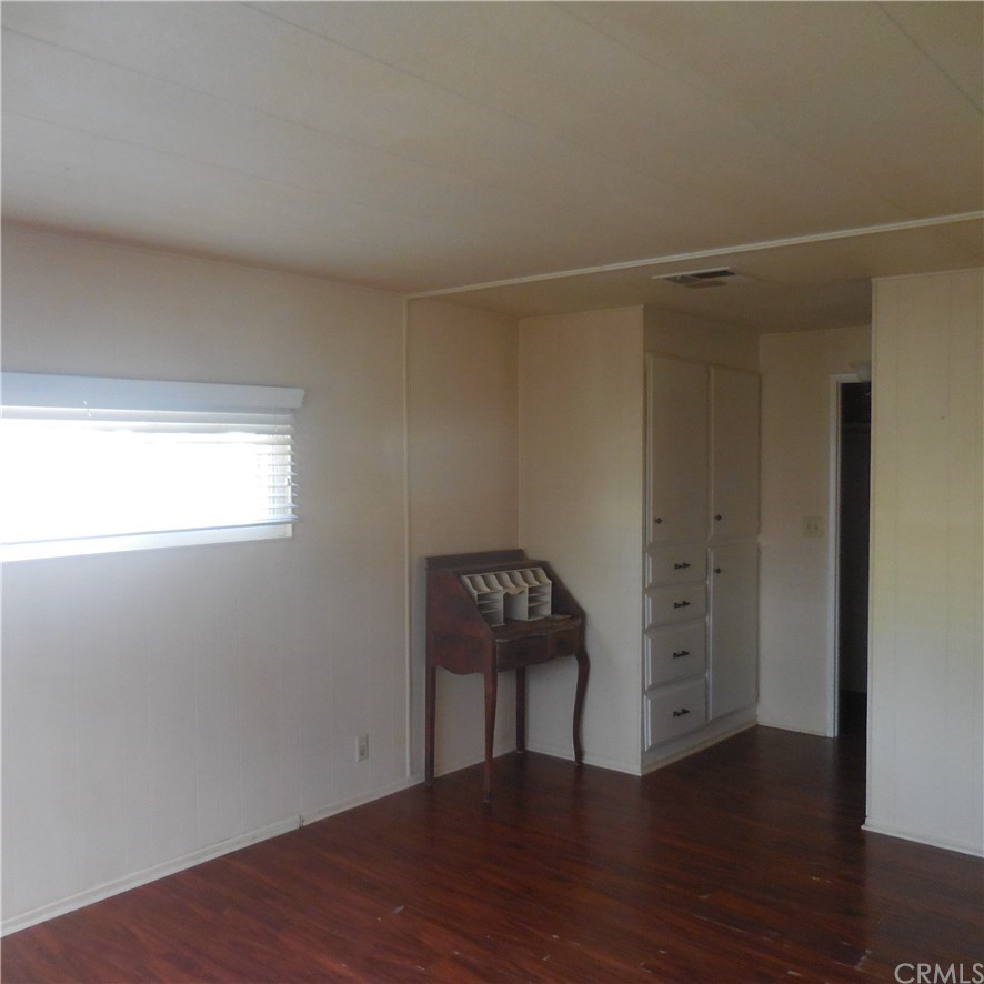 3700 Buchanan Street, Unit 135 Riverside, CA 92505 - Photo 11 of 25 Gallery Image 11