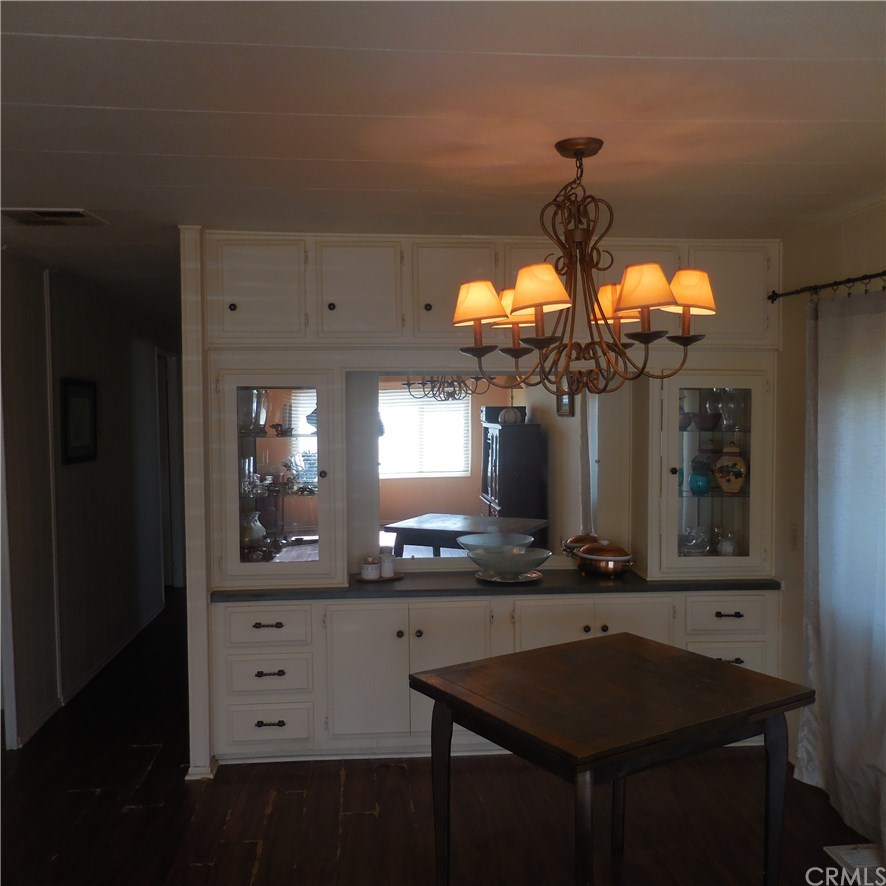 3700 Buchanan Street, Unit 135 Riverside, CA 92505 - Photo 5 of 25 Gallery Image 5