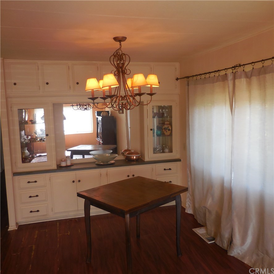 3700 Buchanan Street, Unit 135 Riverside, CA 92505 - Photo 6 of 25 Gallery Image 6