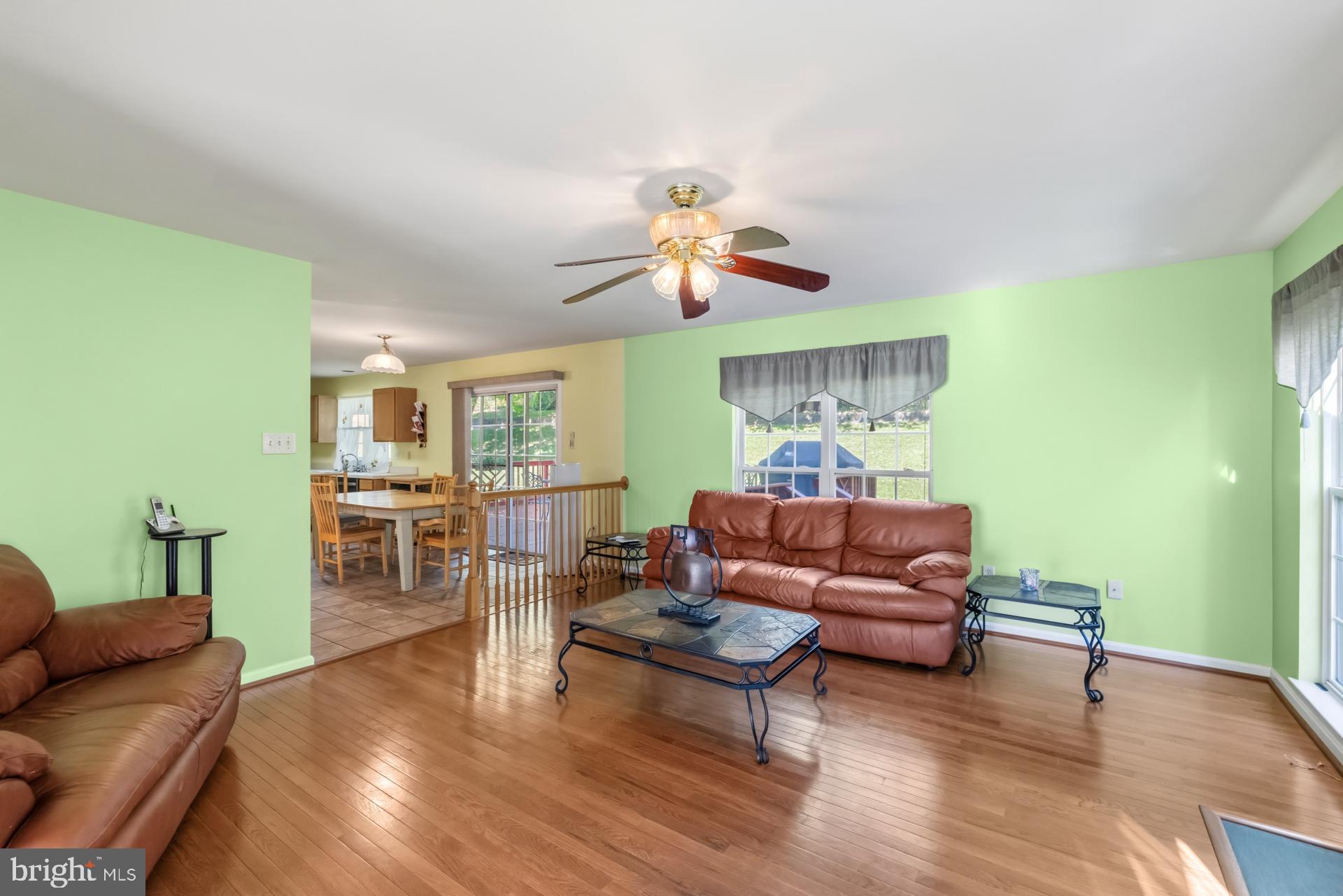 112 Farmbrook Lane Hanover, MD 21076 - Photo 11 of 44