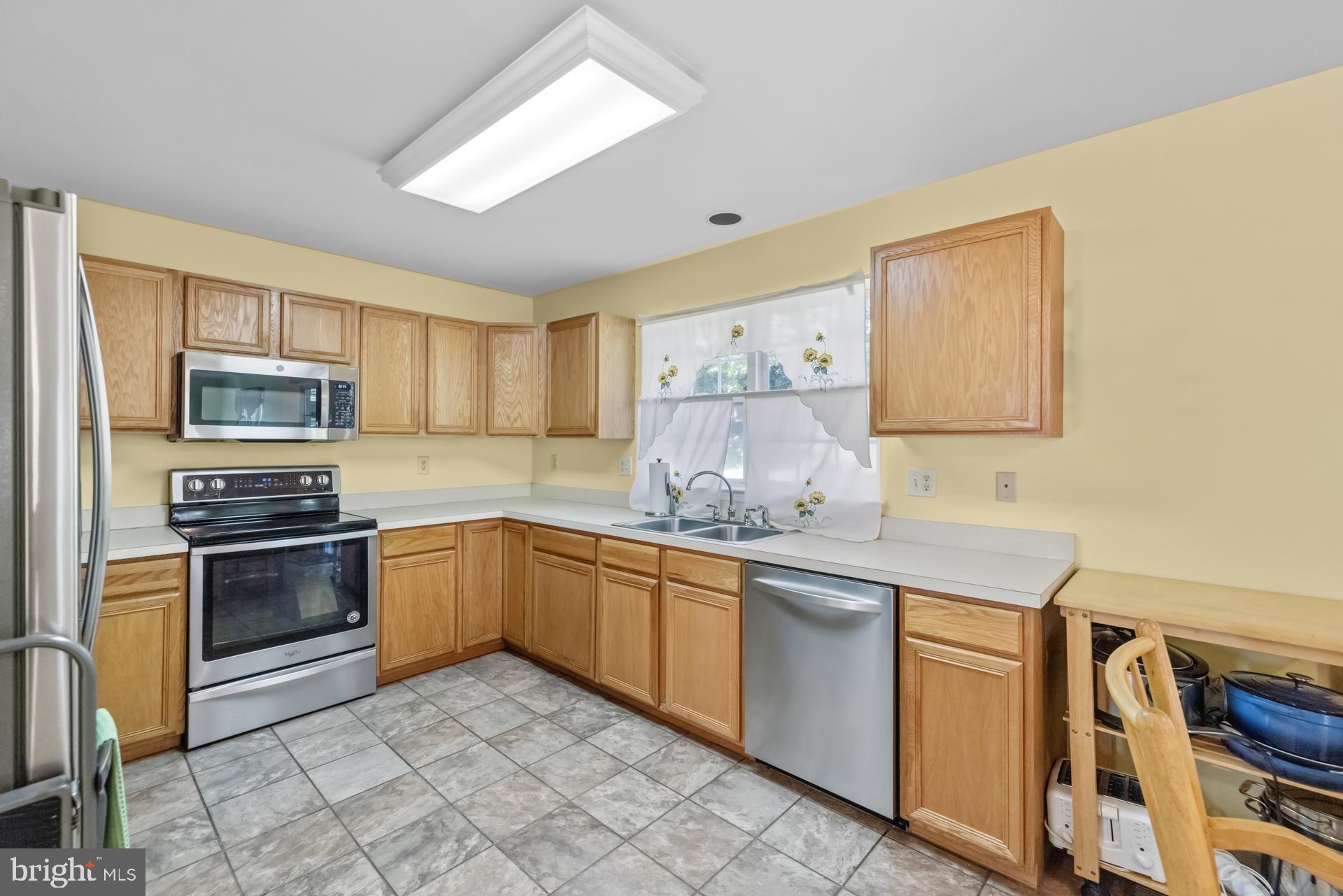 112 Farmbrook Lane Hanover, MD 21076 - Photo 16 of 44