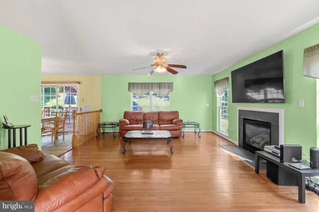 a living room with furniture or fireplace and a flat screen tv