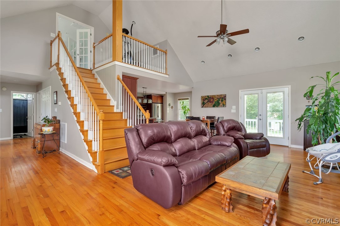 14498 Scotts Lane Carson, VA 23830 - Photo 12 of 44 a living room with furniture