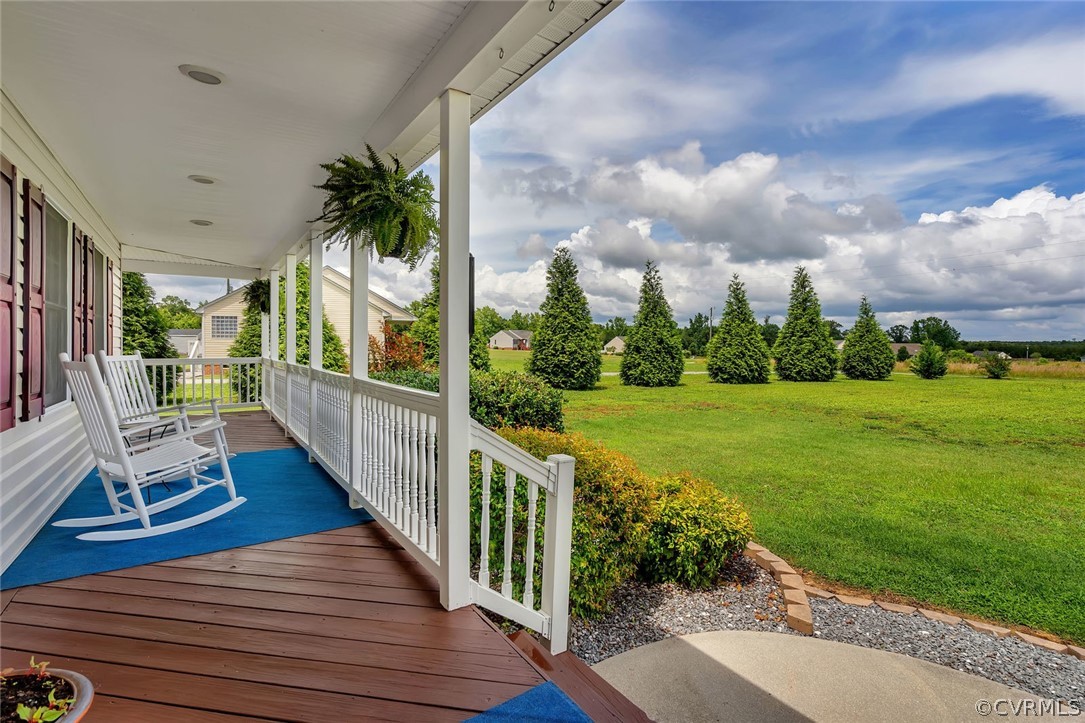 14498 Scotts Lane Carson, VA 23830 - Photo 6 of 44 a view of a porch with garden