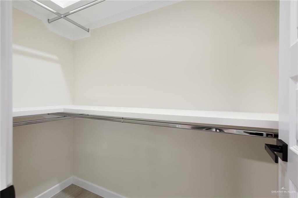 5705 Notre Dame Avenue, Unit 2 Mission, TX 78573 - Photo 12 of 17