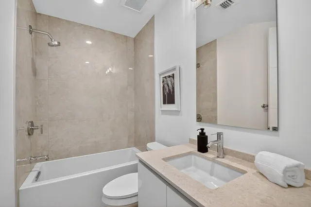 $25,000 | 204 Osceola Park Lane, Delray Beach, FL 33483