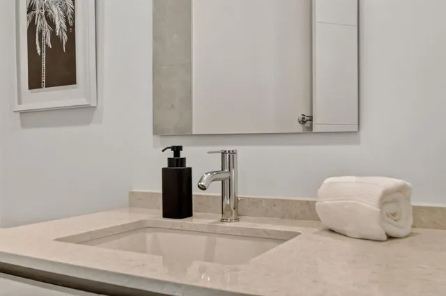 $25,000 | 204 Osceola Park Lane, Delray Beach, FL 33483