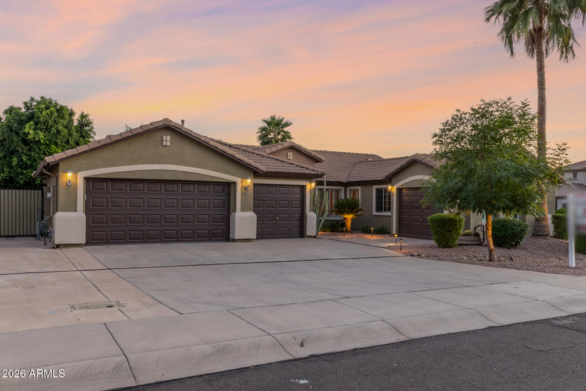 11217 East Rafael Avenue Mesa, AZ 85212 - Photo 2 of 52 North South Corner Lot