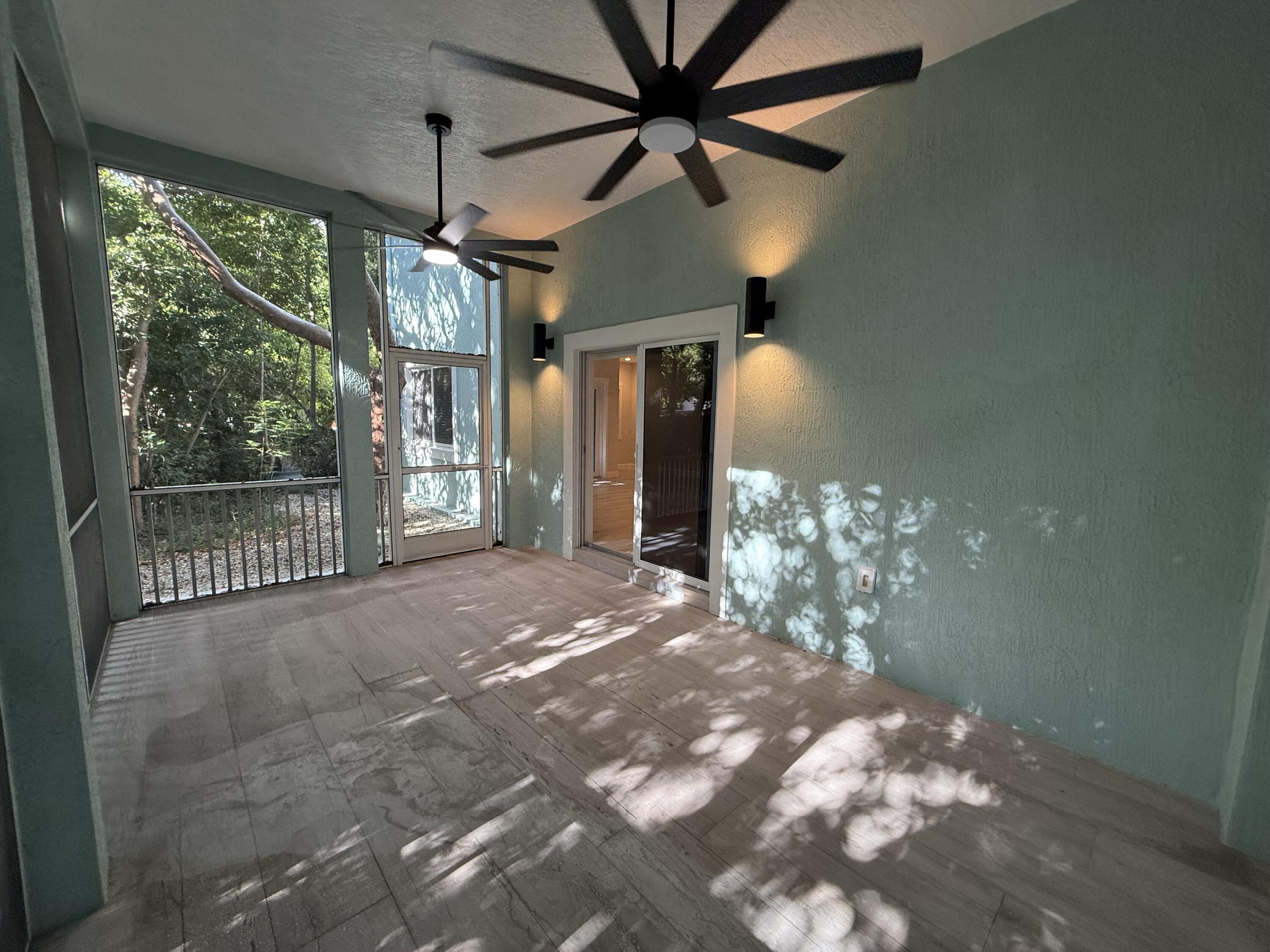809 Miramar Drive Key Largo, FL 33037 - Photo 6 of 21 IMG_5220