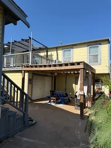 $1,700 | 3720 Avenue P 1/2 Rear, Galveston, TX 77550