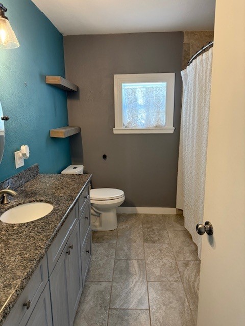 3720 Avenue P 1/2 Rear Galveston, TX 77550 - Photo 8 of 15 Large bathroom
