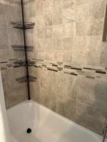 $1,700 | 3720 Avenue P 1/2 Rear, Galveston, TX 77550