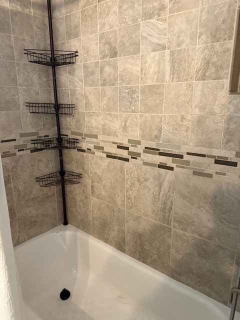 3720 Avenue P 1/2 Rear Galveston, TX 77550 - Photo 9 of 15 Bathroom with tub/shower combo