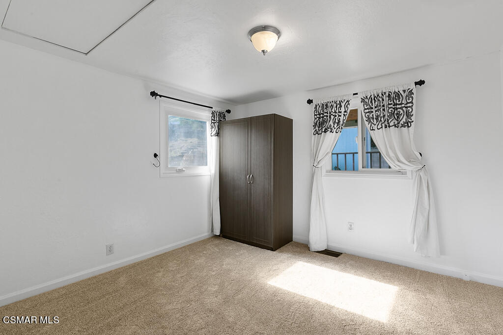 6314 Alta Vista Road Simi Valley, CA 93063 - Photo 17 of 39 a view of a big room with closet and windows