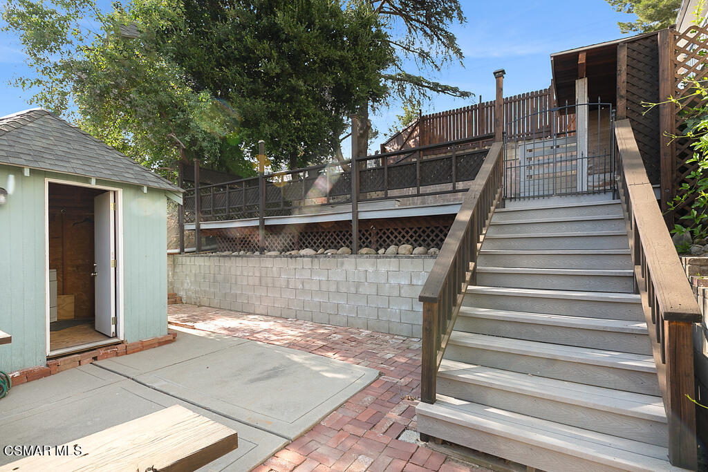 6314 Alta Vista Road Simi Valley, CA 93063 - Photo 24 of 39 a view of entryway with wooden floor