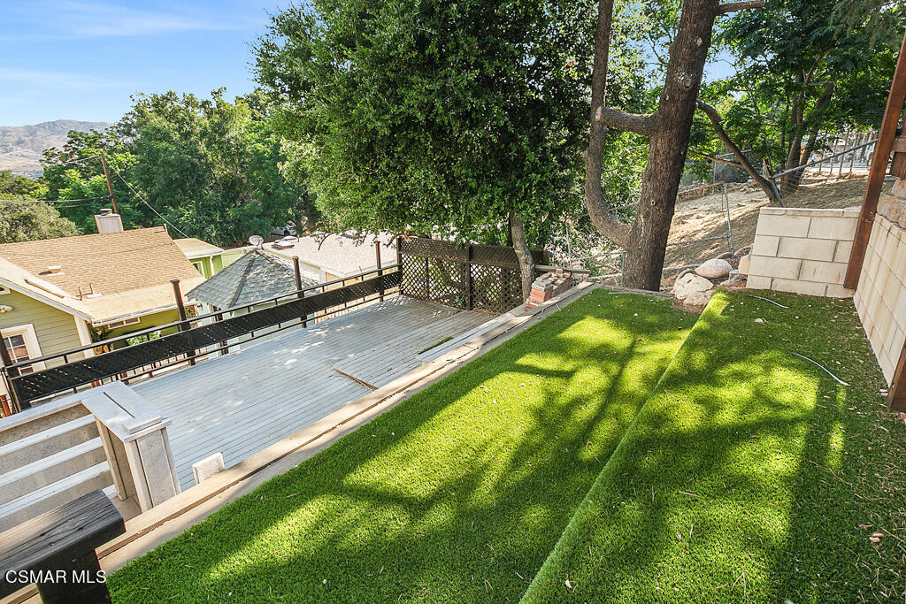 6314 Alta Vista Road Simi Valley, CA 93063 - Photo 28 of 39 a view of a backyard with swimming pool