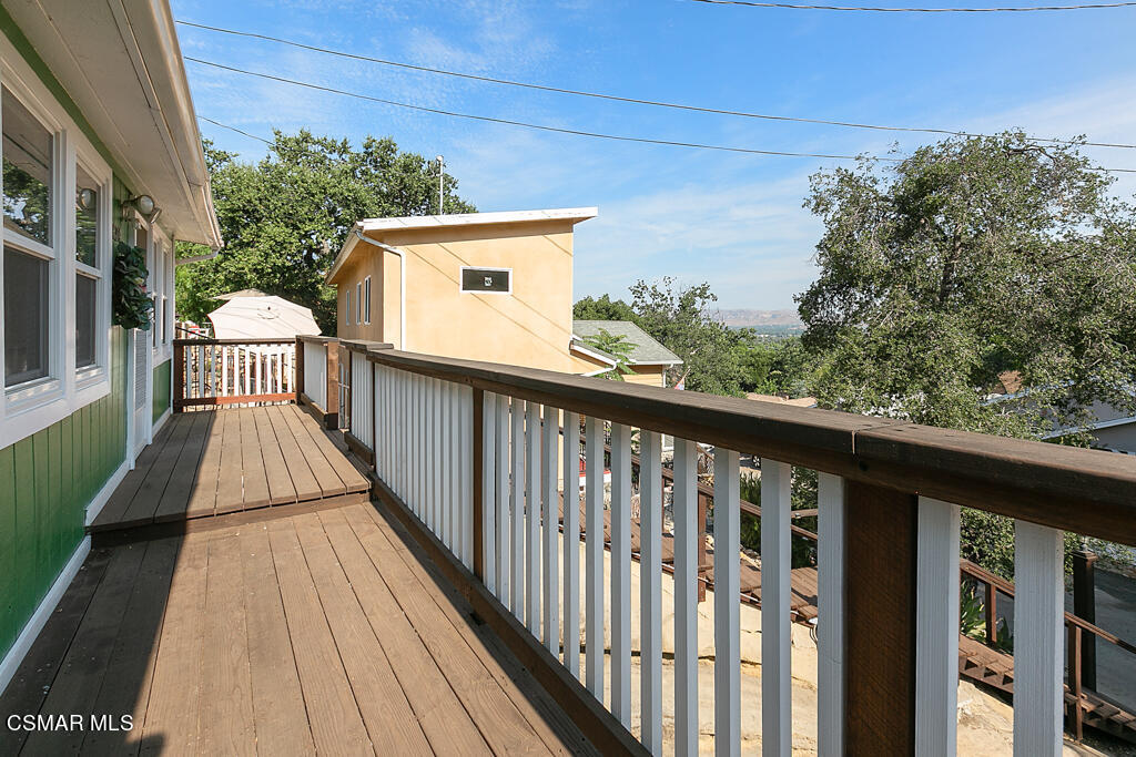 6314 Alta Vista Road Simi Valley, CA 93063 - Photo 32 of 39 a view of a balcony with wooden floor