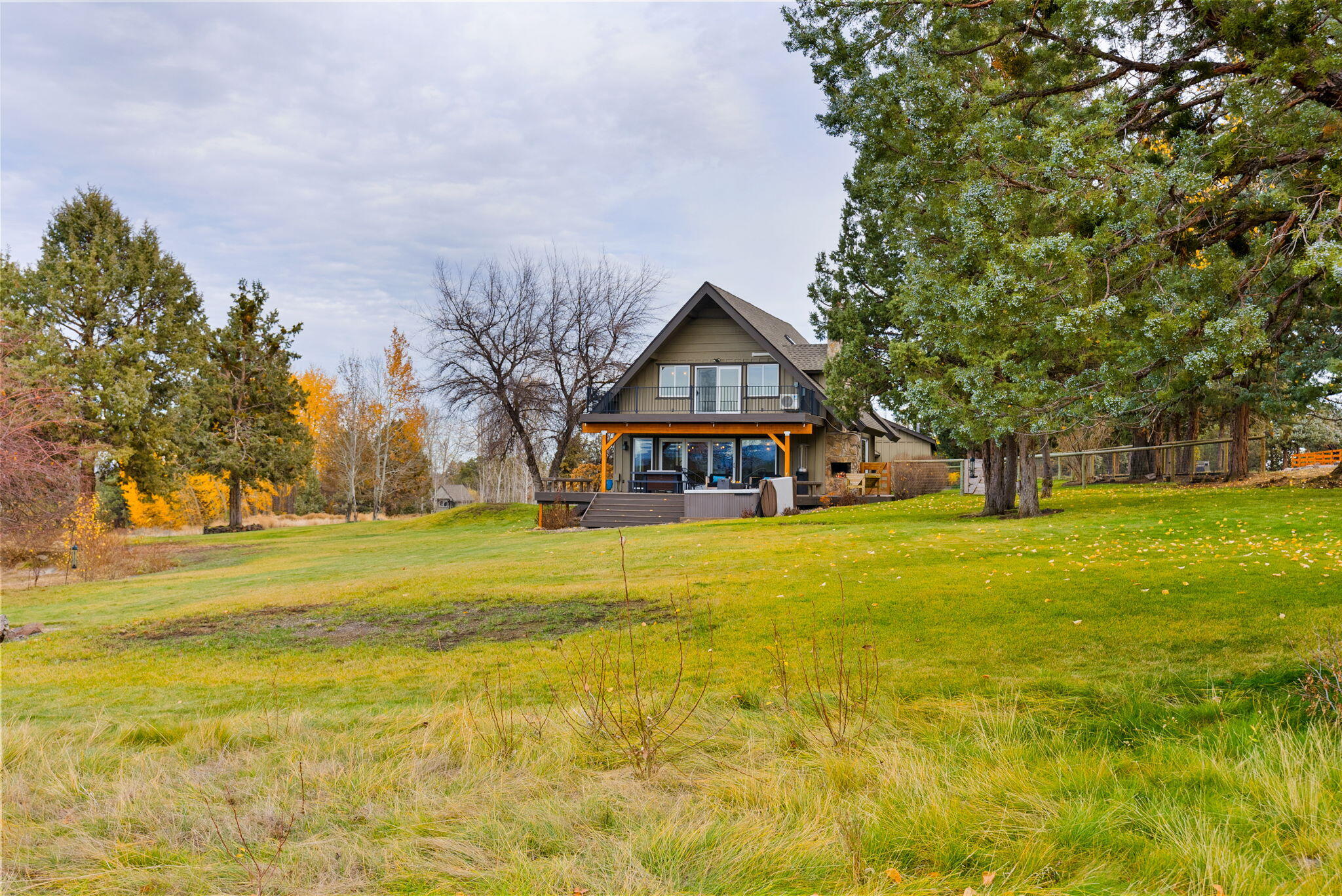 65345 Tweed Road Bend, OR 97703 - Photo 80 of 90 166-web-or-mls-Riley Visuals-166