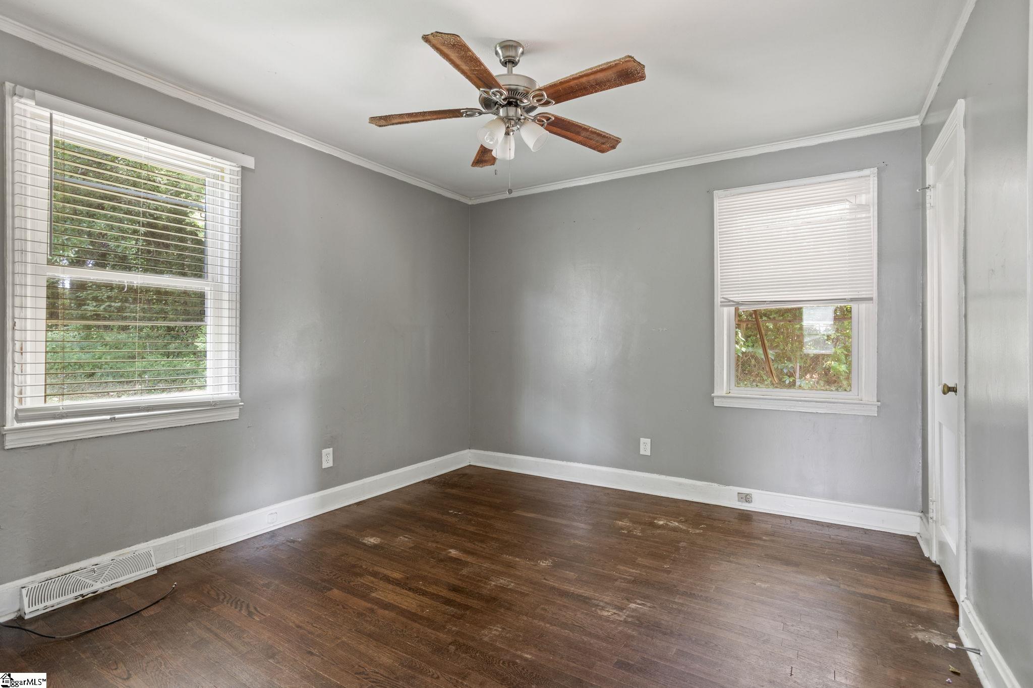 206 Griffin Drive Greenville, SC 29607 - Photo 12 of 22