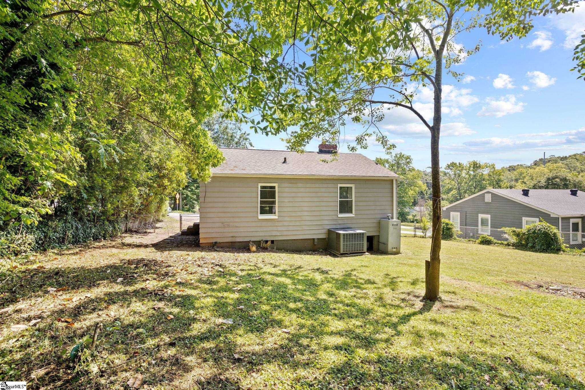 206 Griffin Drive Greenville, SC 29607 - Photo 16 of 22