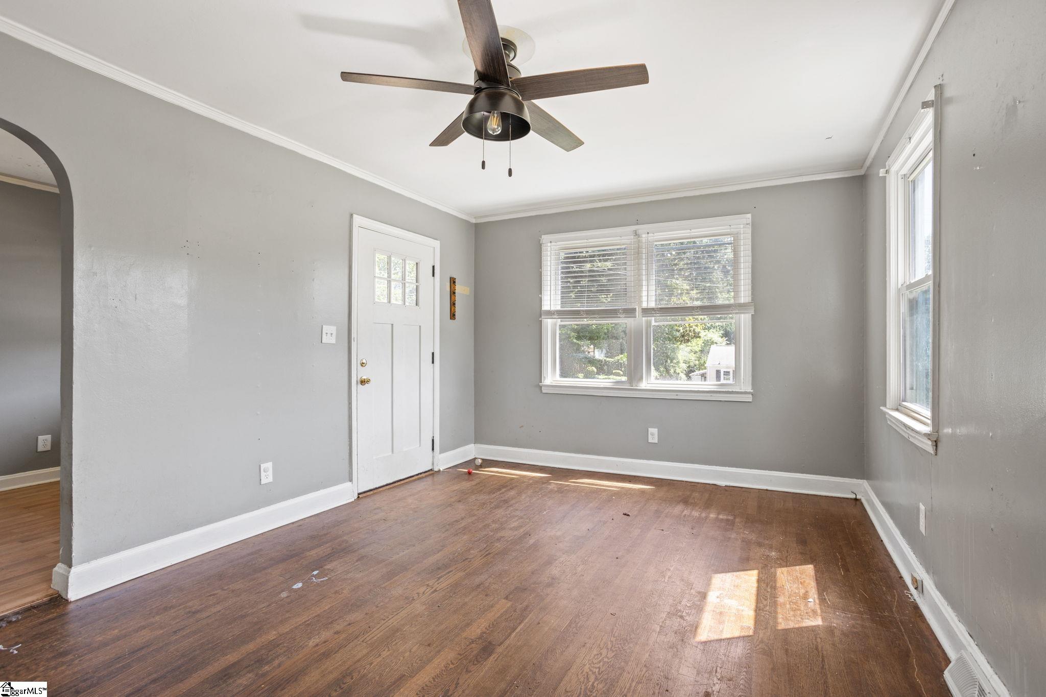 206 Griffin Drive Greenville, SC 29607 - Photo 5 of 22