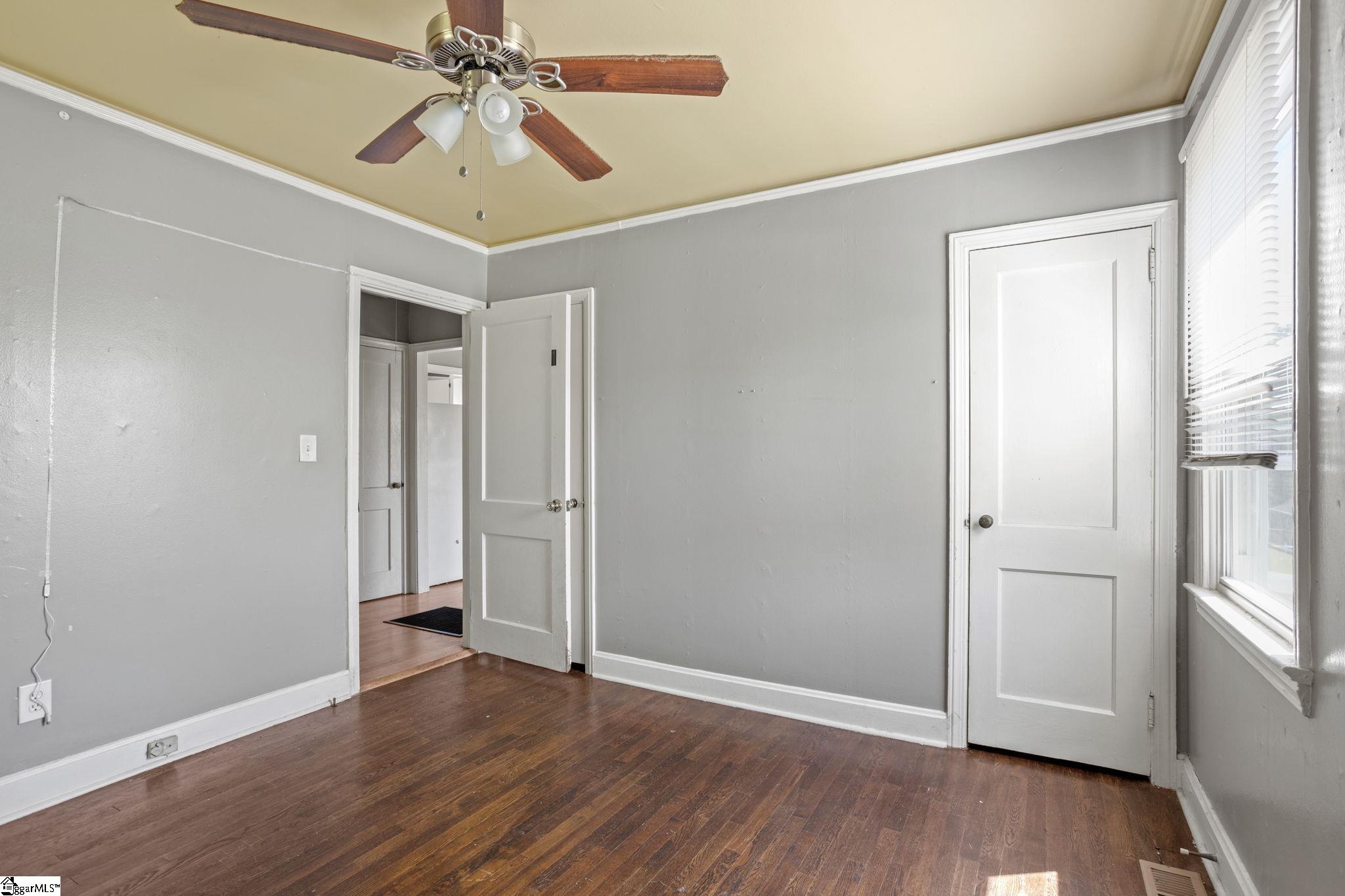 206 Griffin Drive Greenville, SC 29607 - Photo 10 of 22