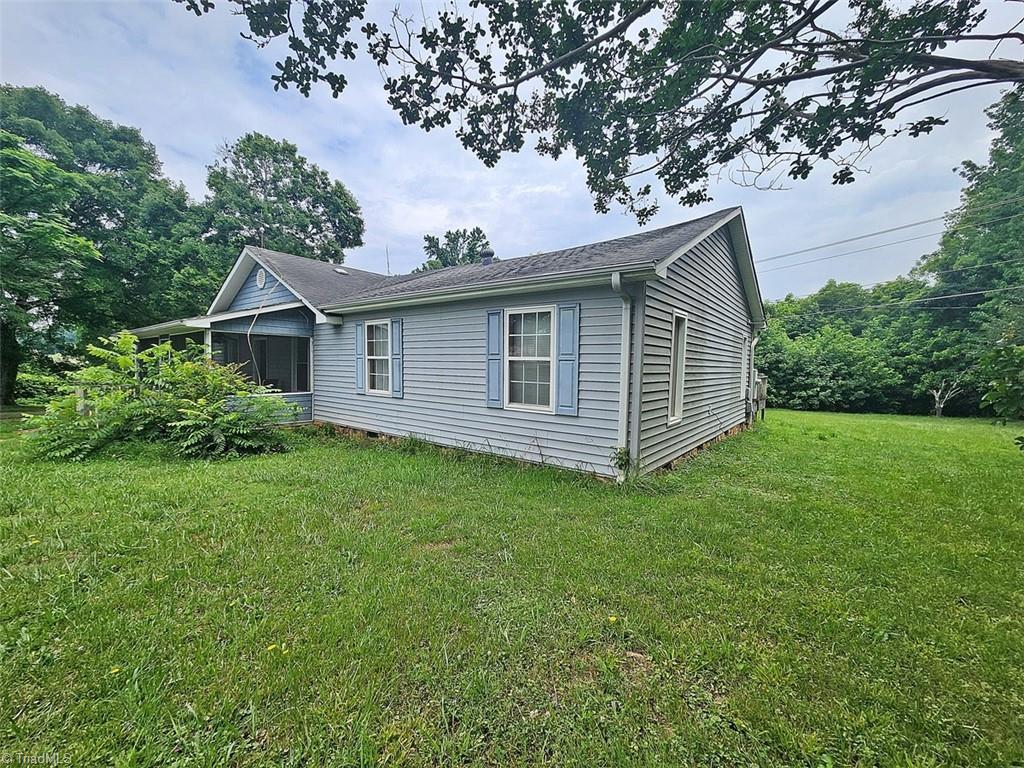 1935 Needmore Road Woodleaf, NC 27054 - Photo 5 of 23
