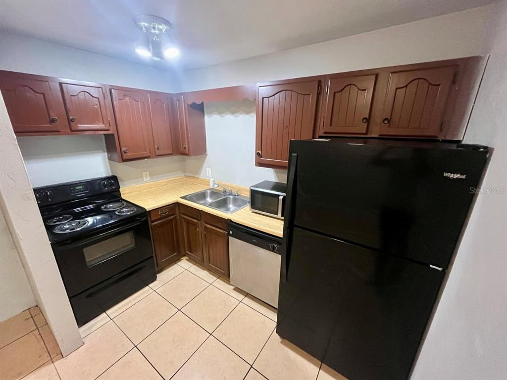 7213 Southwest 44th Place Gainesville, FL 32608 - Photo 11 of 16