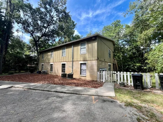 $855,000 | 7213 Southwest 44th Place, Gainesville, FL 32608