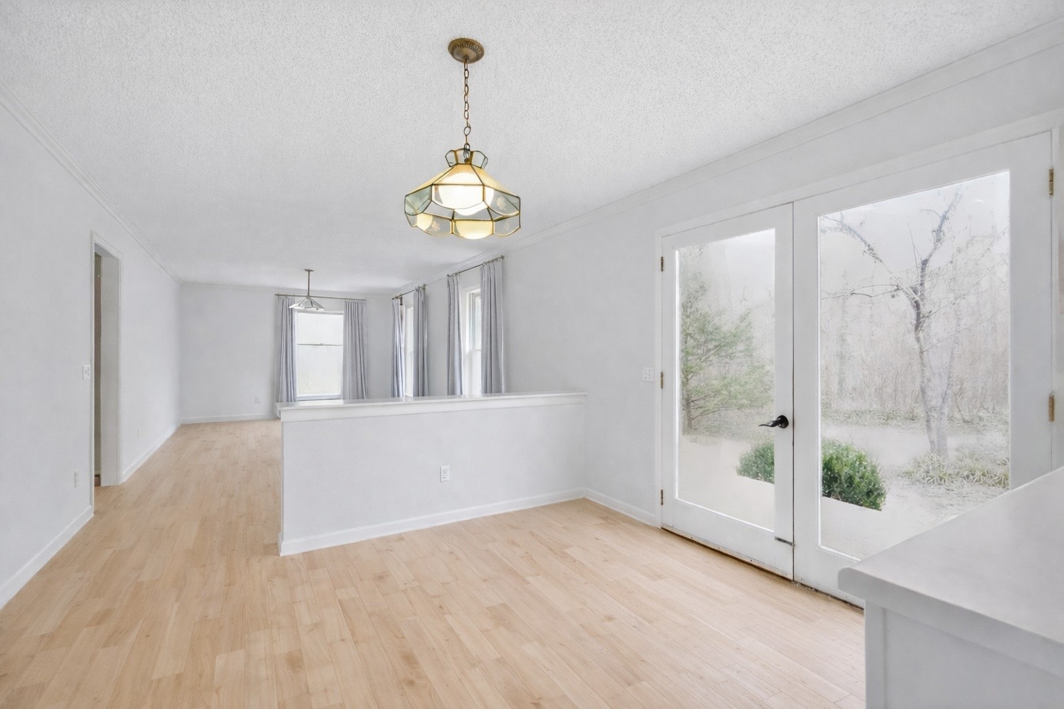 954 Belmont Road Manchester, TN 37355 - Photo 16 of 65 a view of an empty room with a window