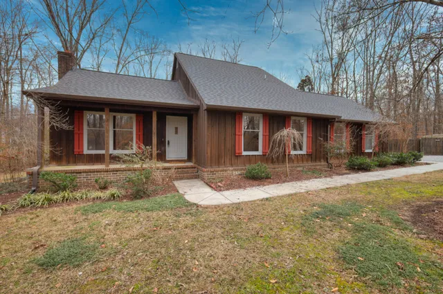 $450,000 | 954 Belmont Road, Manchester, TN 37355