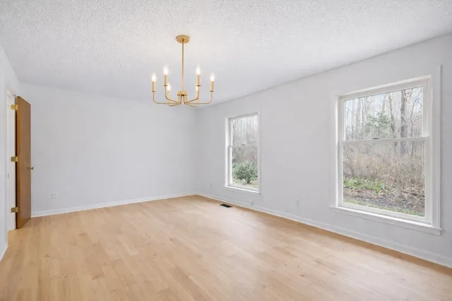 $450,000 | 954 Belmont Road, Manchester, TN 37355