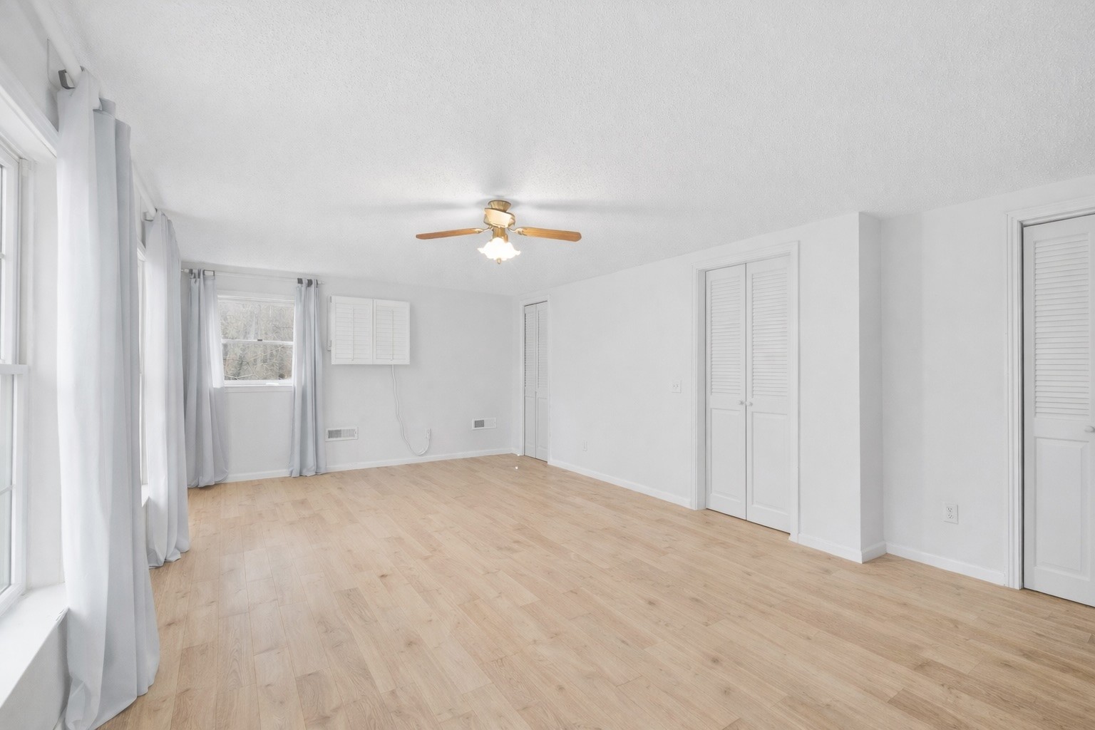 954 Belmont Road Manchester, TN 37355 - Photo 34 of 65 a view of an empty room