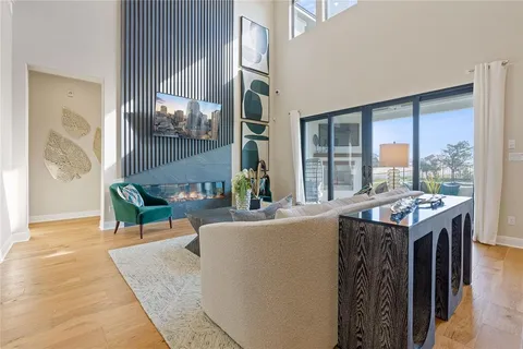 $924,990 | 1300 Shelby Lane, Georgetown, TX 78628