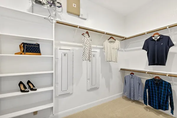 $915,000 | 1300 Shelby Lane, Georgetown, TX 78628