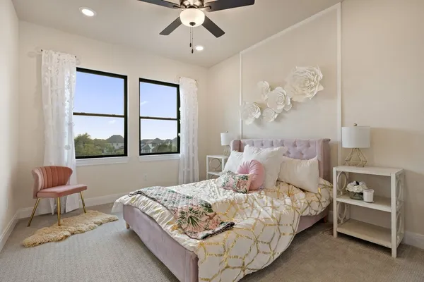 $915,000 | 1300 Shelby Lane, Georgetown, TX 78628