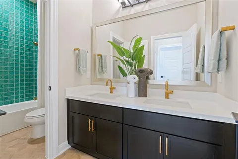 $924,990 | 1300 Shelby Lane, Georgetown, TX 78628