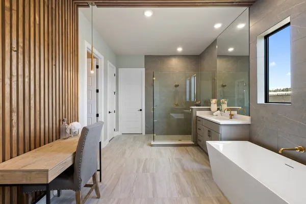 $915,000 | 1300 Shelby Lane, Georgetown, TX 78628