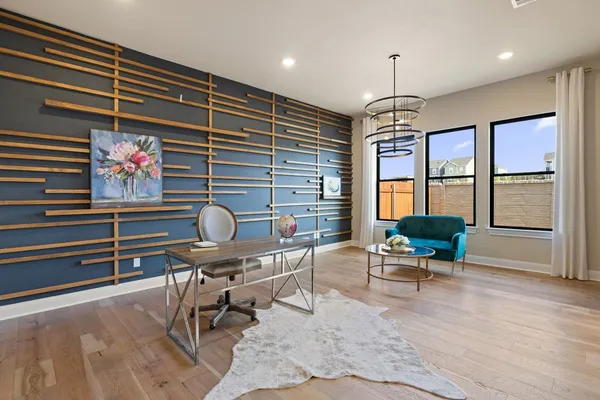 $915,000 | 1300 Shelby Lane, Georgetown, TX 78628