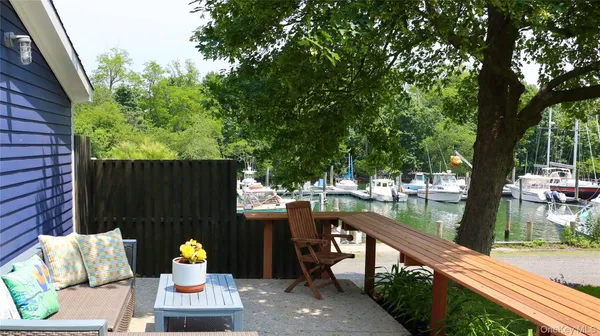 $1,459,000 | 412 Atlantic Avenue, Greenport, NY 11944