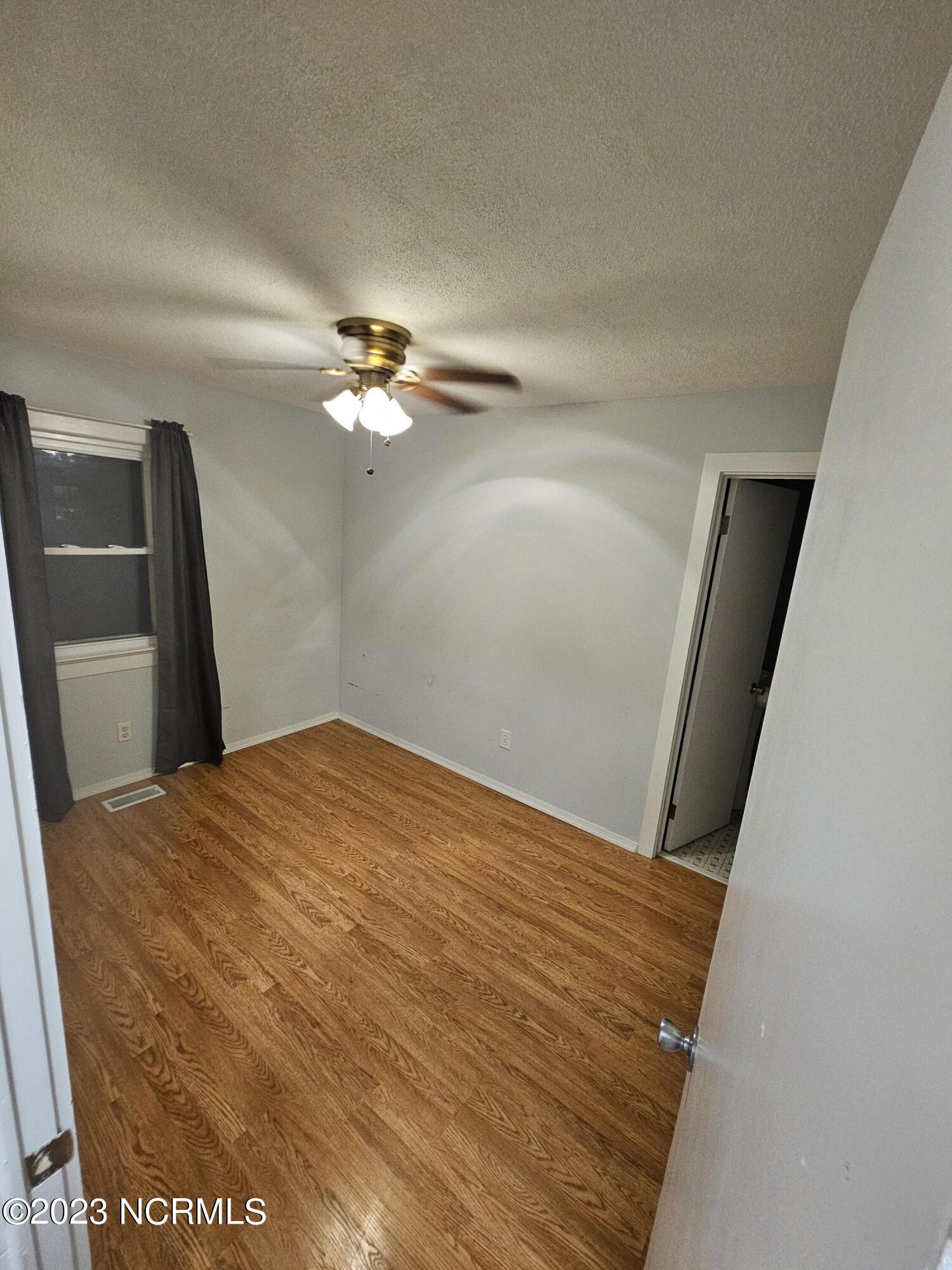 111 Launch Landing Road Moyock, NC 27958 - Photo 14 of 20 20231204_185854
