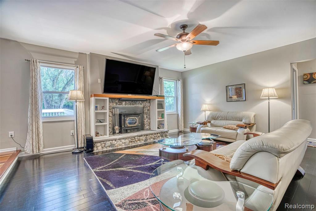 949 Homestead Court Rochester Hills, MI 48309 - Photo 12 of 39