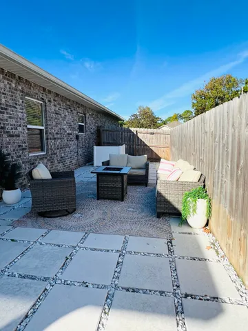 $2,400 | 311 Woodland Avenue, Mary Esther, FL 32569