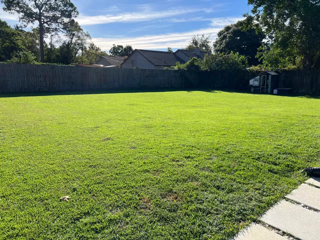 $2,400 | 311 Woodland Avenue, Mary Esther, FL 32569