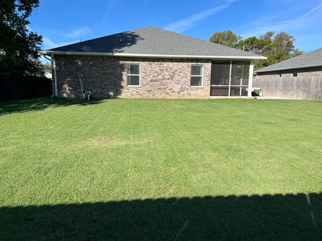 $2,400 | 311 Woodland Avenue, Mary Esther, FL 32569