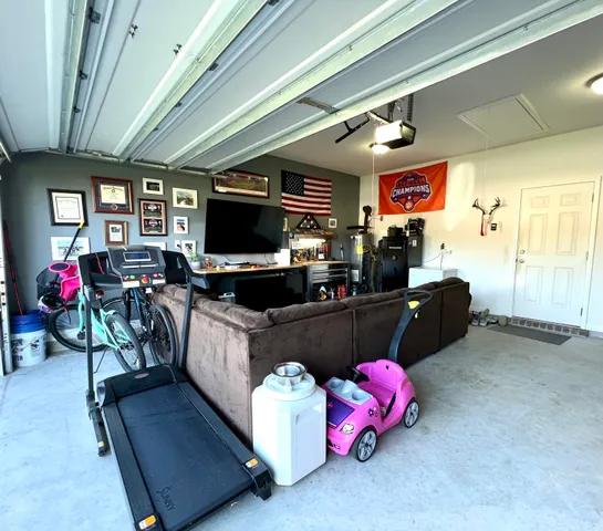 $2,400 | 311 Woodland Avenue, Mary Esther, FL 32569