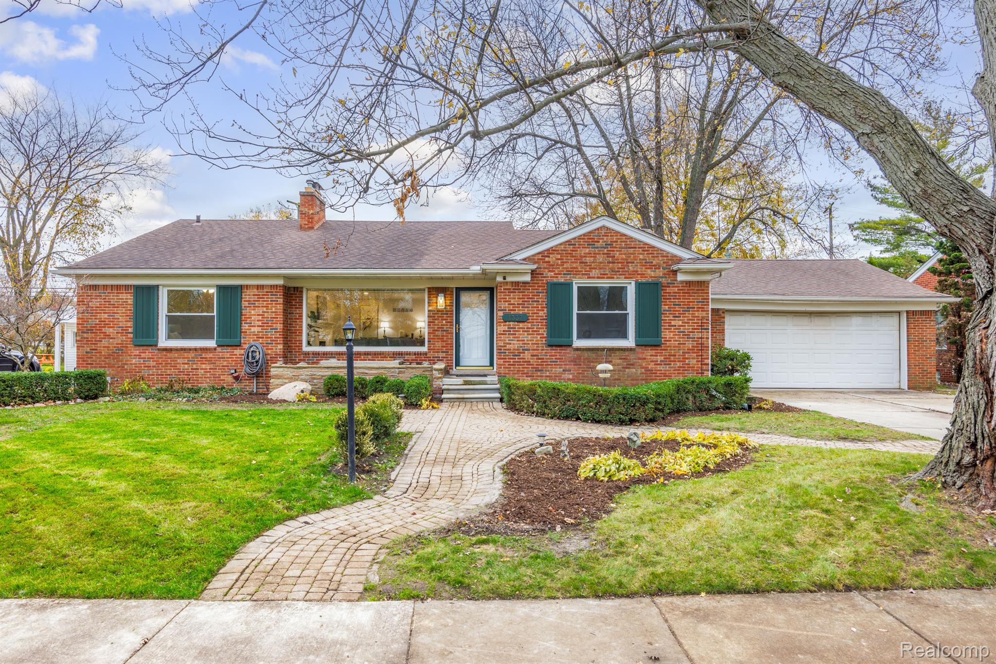 1337 Torrey Road Grosse Pointe, MI 48236 - Photo 1 of 31 Gallery Image 1