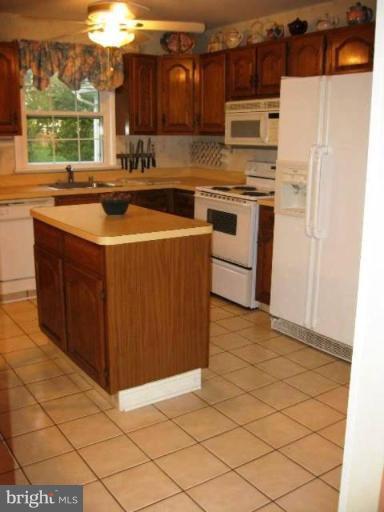 8011 Martown Road Laurel, MD 20723 - Photo 16 of 25 Kitchen #2