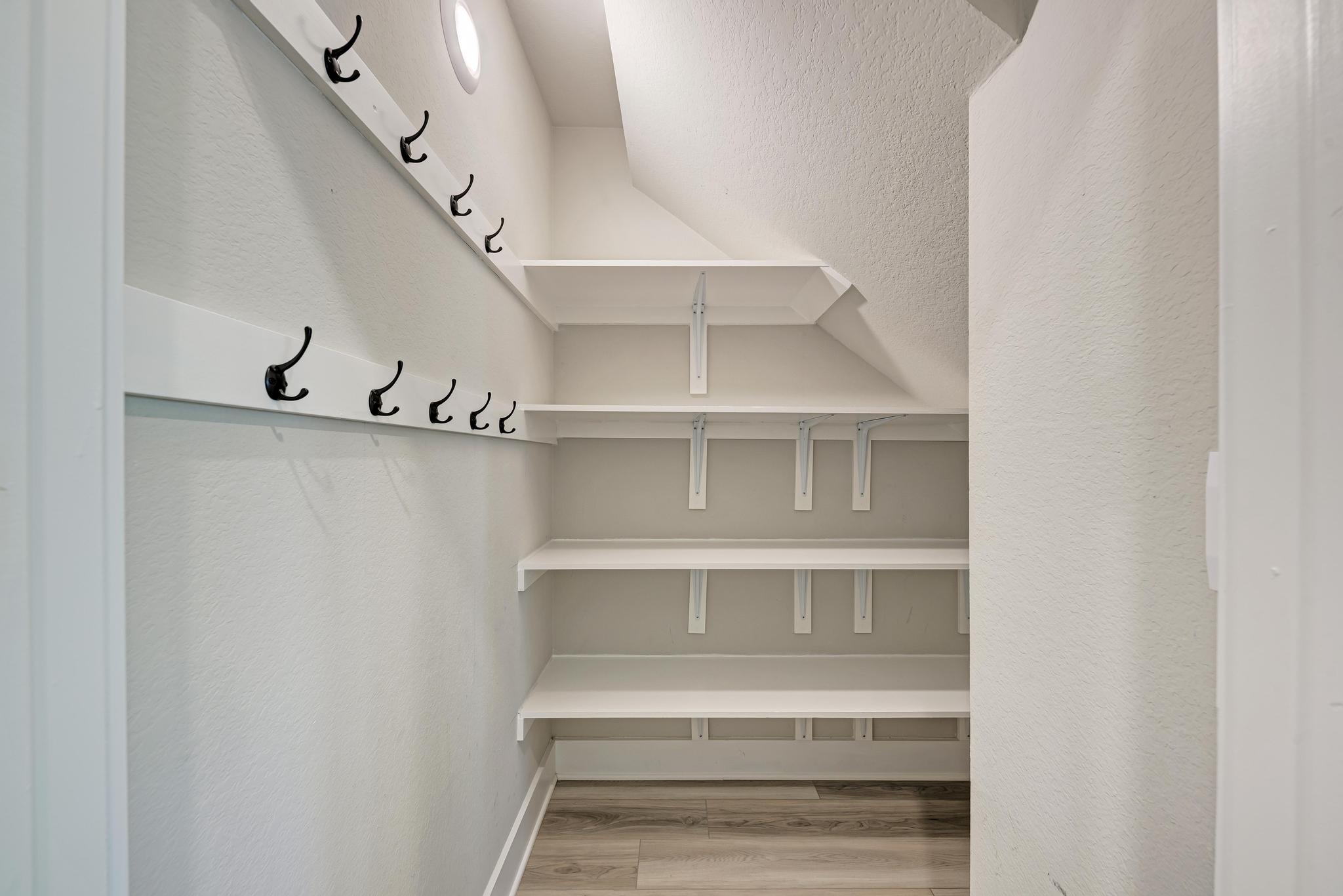 7203 Travertine Spring Drive Austin, TX 78744 - Photo 22 of 38