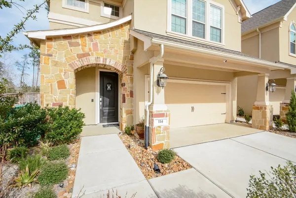 a front view of a building